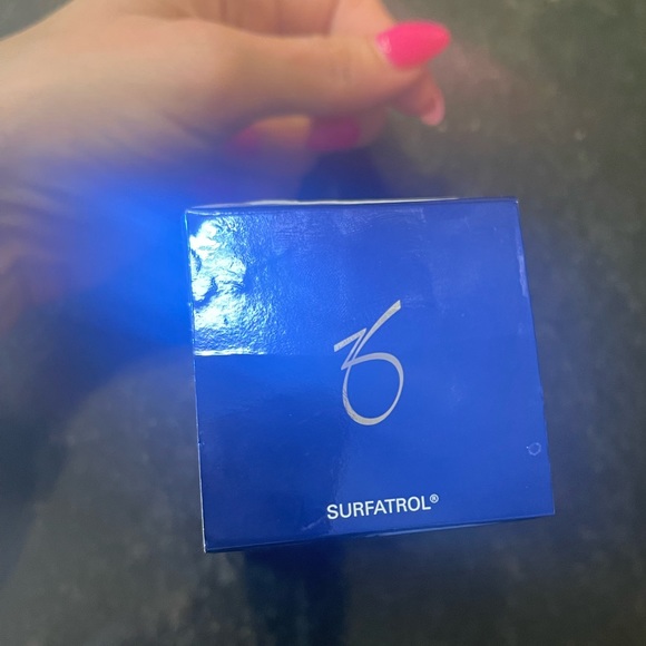 SURFATROL Astringent Solution Powder,Box of 11 packs(.21oz),ZO Skin Health-Obagi - Picture 5 of 5